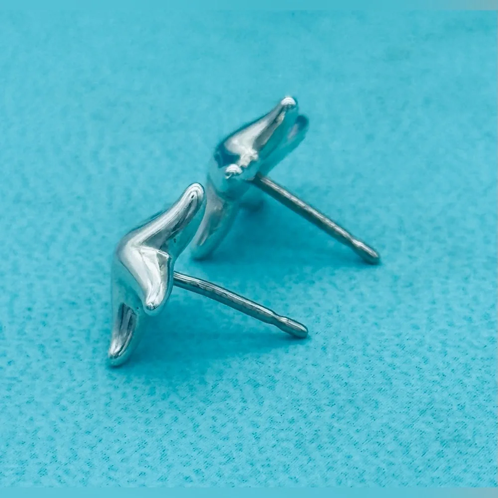 Tiffany and Co. Peretti Starfish earrings and pouch - Picture 3 of 7